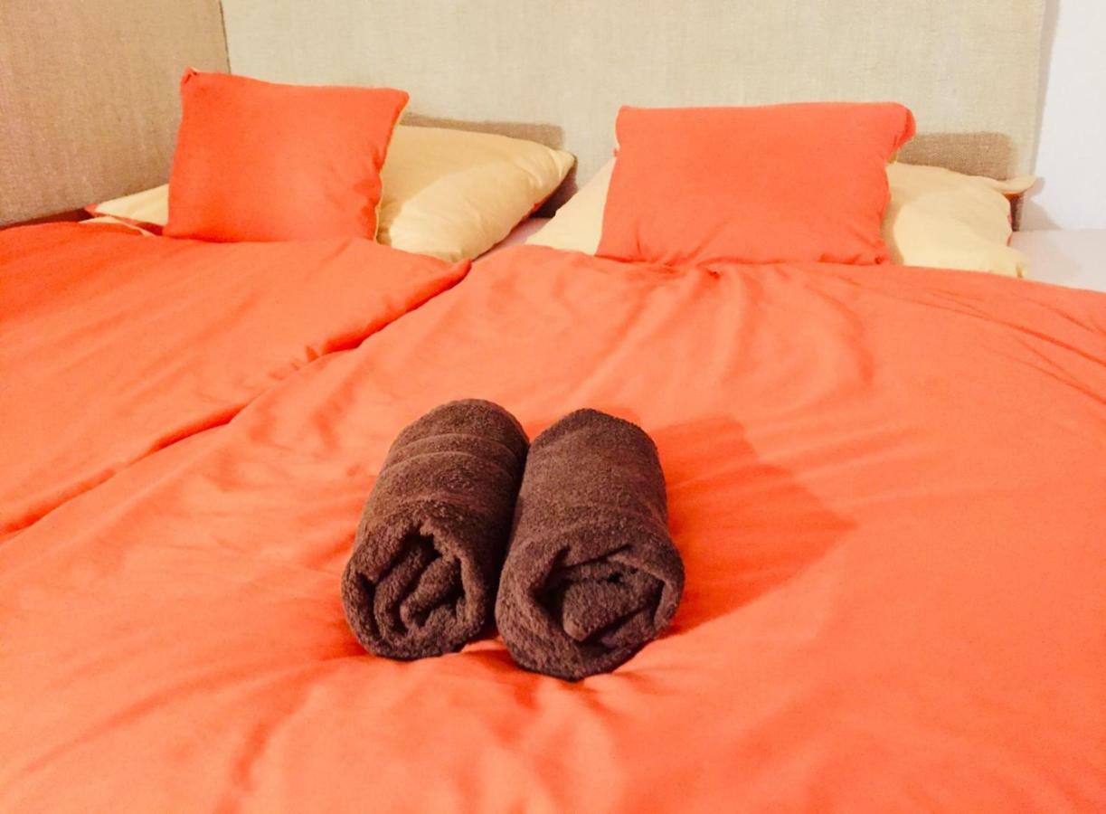 Ferjoe'S Home Apartman Budapest Eksteriør bilde